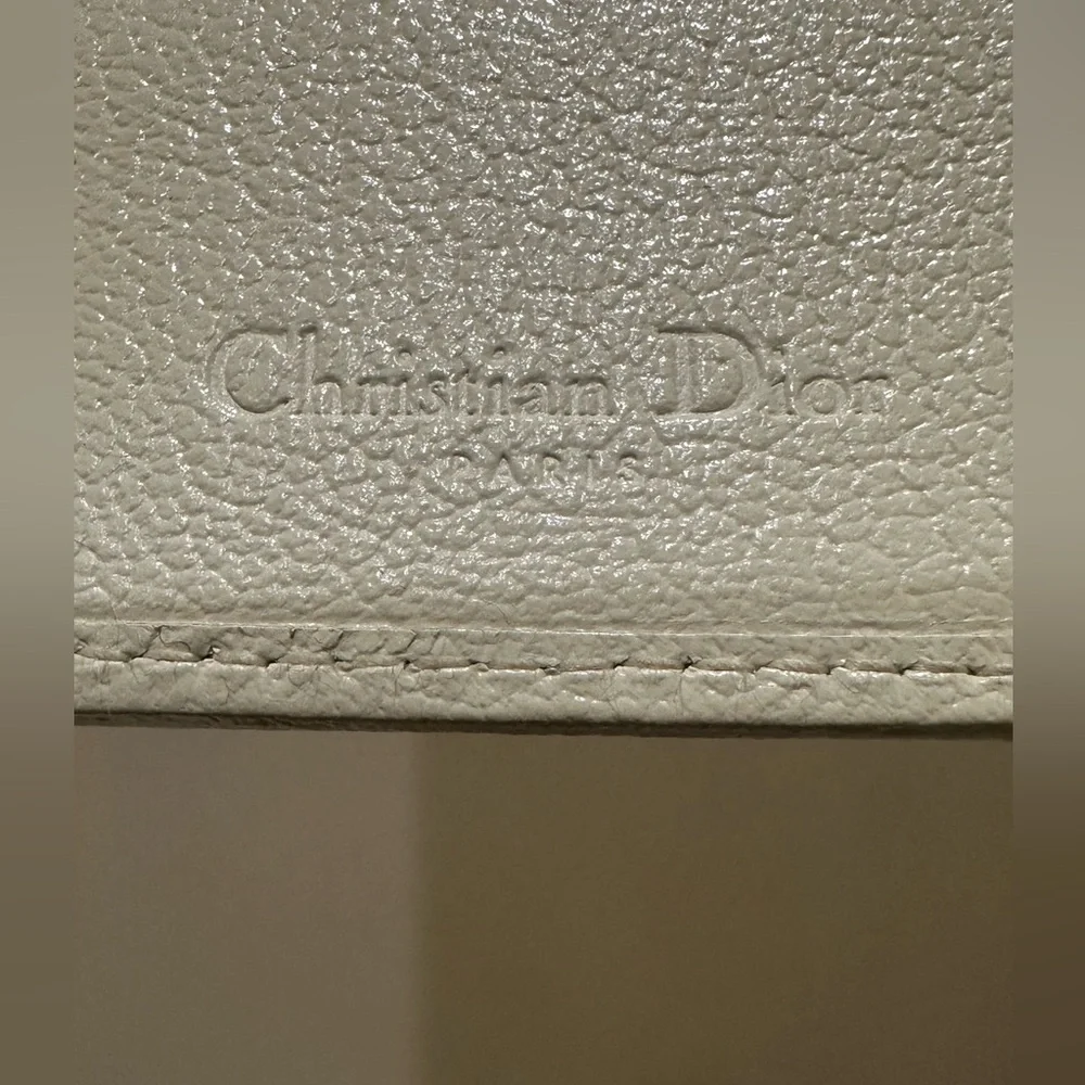 CHRISTIAN DIOR Monogram Vintage Flowers Flap Wallet Beige w/added chain